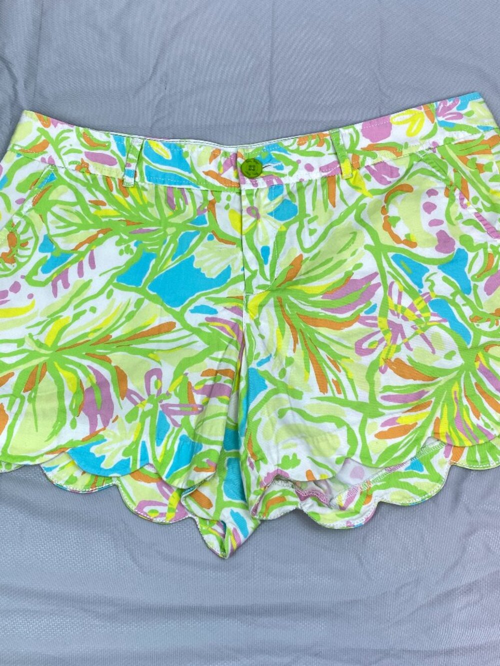 Lilly Pulitzer The Buttercup Short Multi Reel Teal Jungle Palm 12
